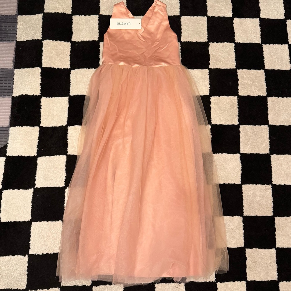 Lavetir Pink V-Neck Sleeveless Tulle Flower Girl Dress Size 8